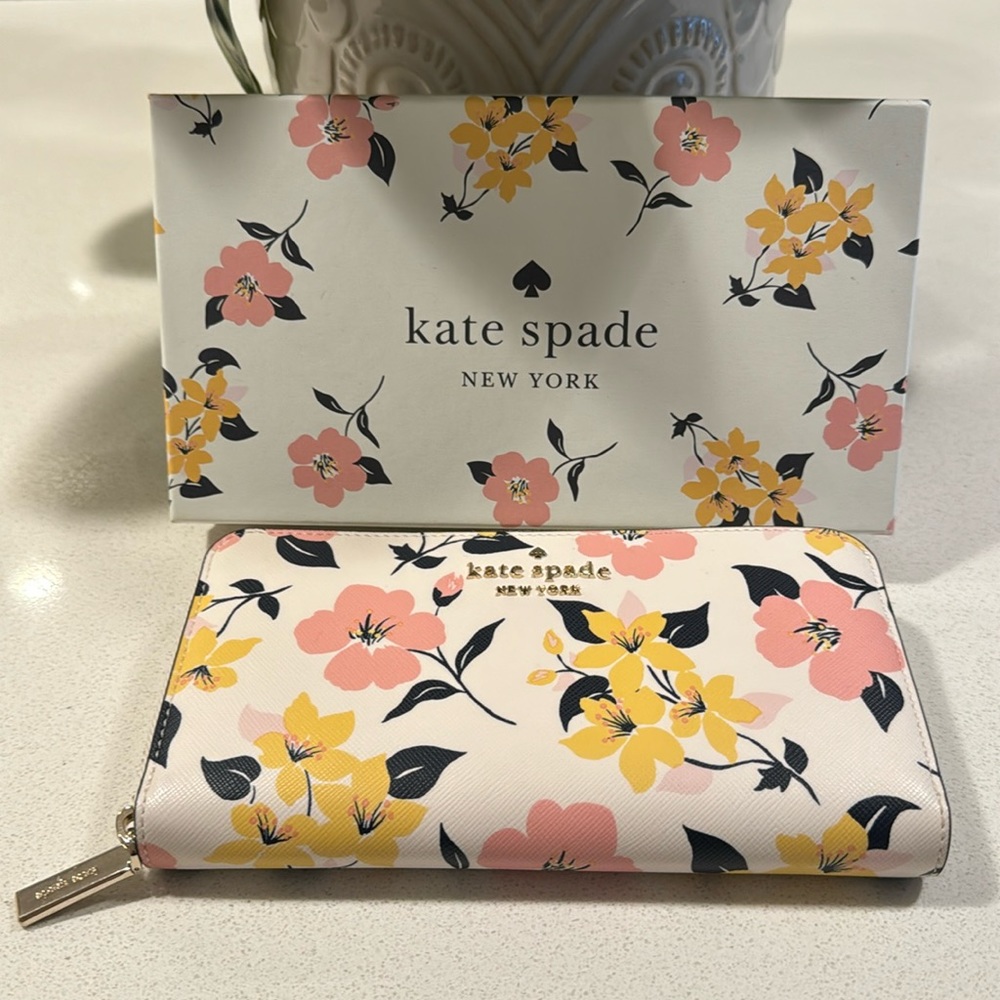Kate Spade Lily Bloom Long Wallet with Original Box